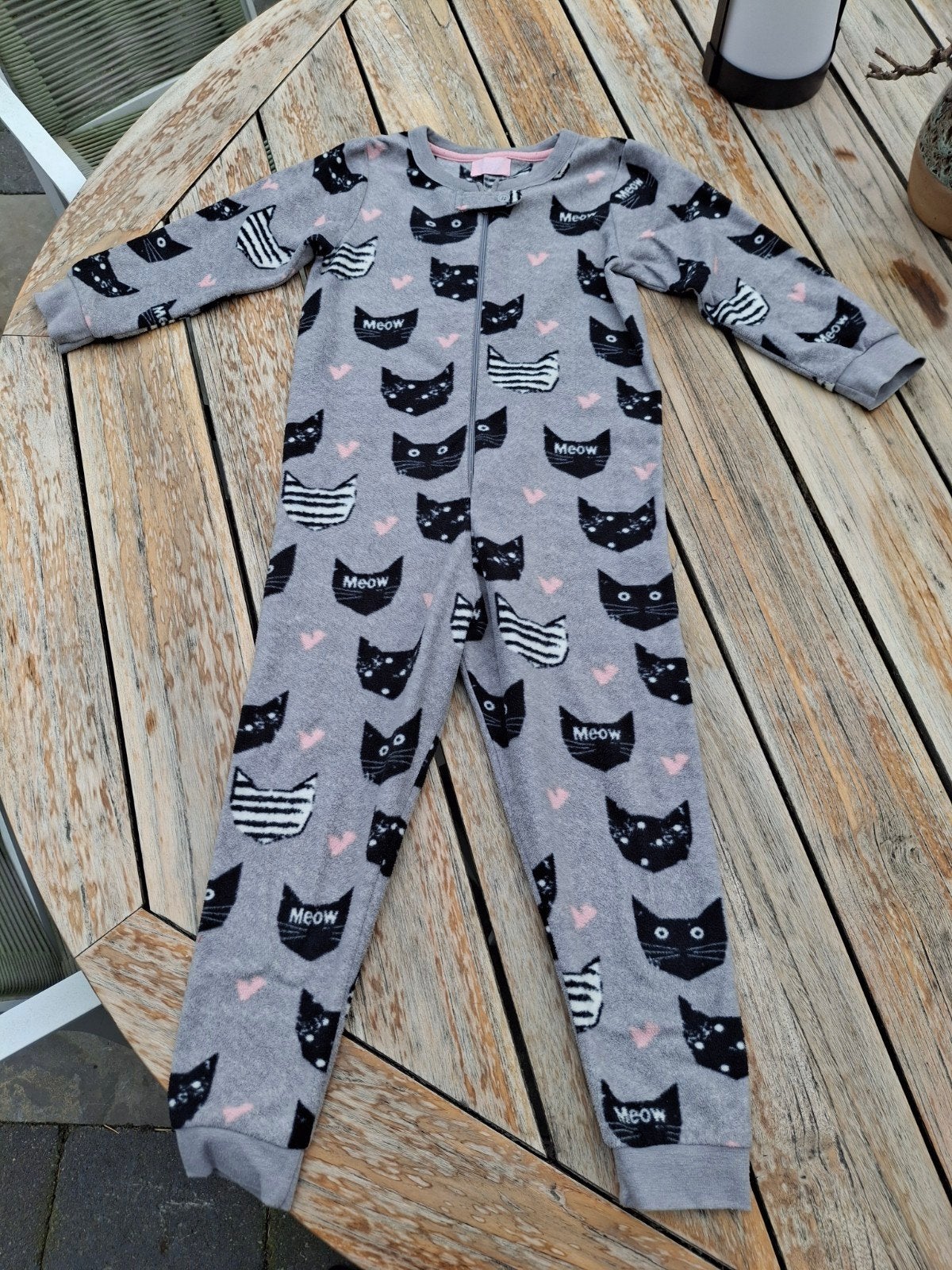 Leuke Onesie met Kattenprint - Maat 122, Ophalen of Verzenden, Gebruikt, Primark, Meisje