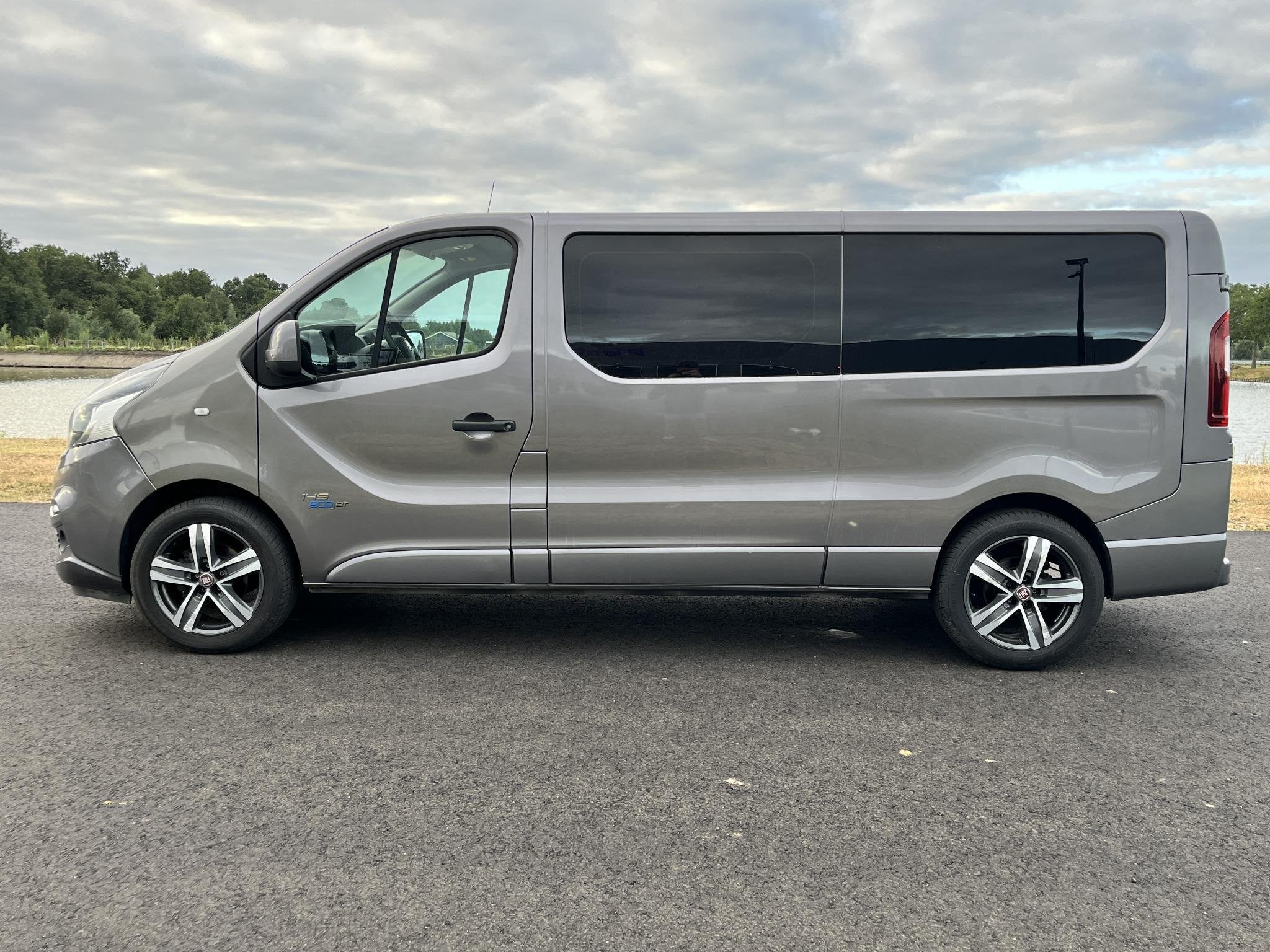 Fiat Talento 2.0 MultiJet L2H1 Business Pro DC Airco, cruise, Auto's, Voorwielaandrijving, 145 pk, Stof, Gebruikt