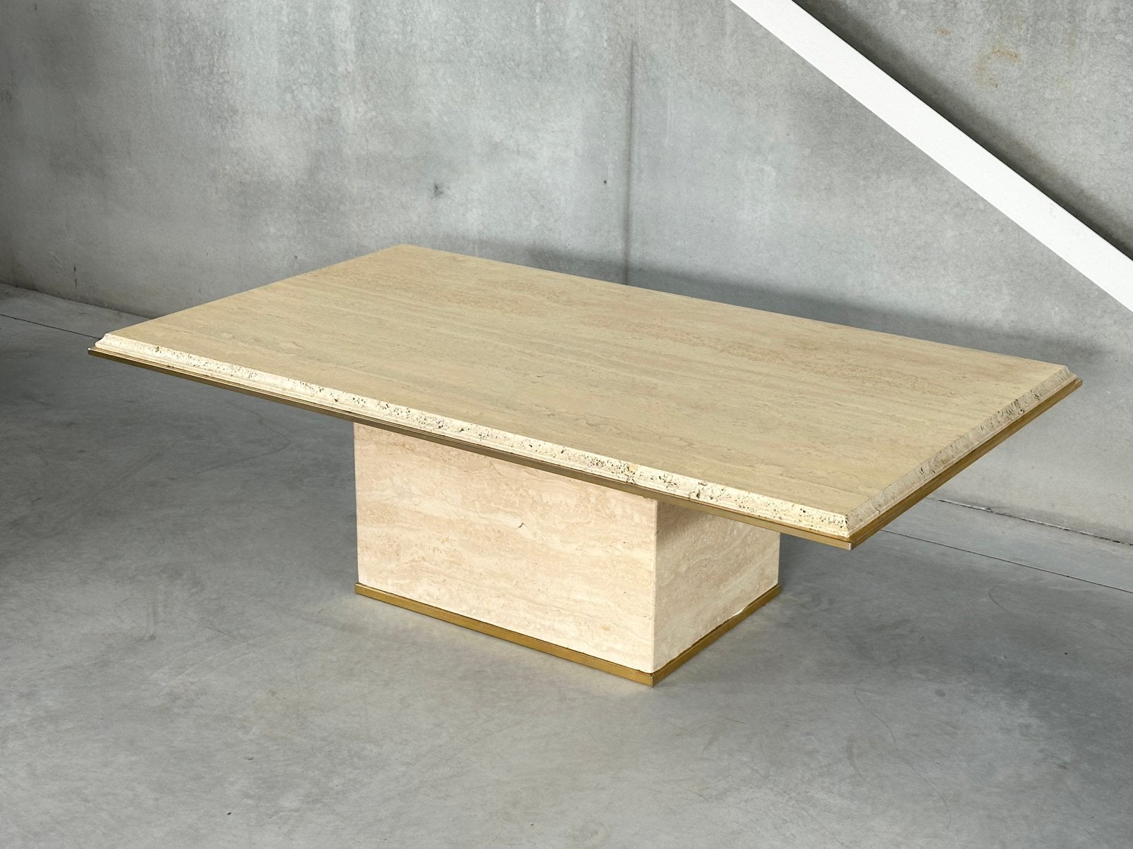 Vintage travertine coffeetable by Fedam, Antiek en Kunst, Ophalen