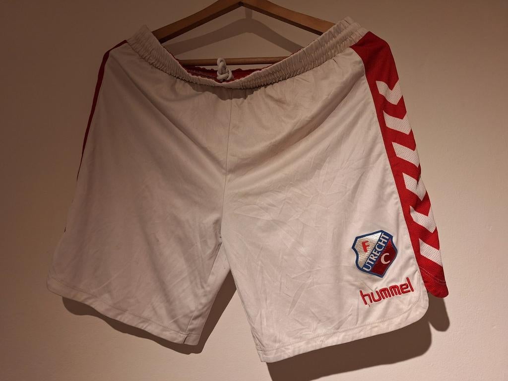 FC Utrecht Thuis Broekje 2013-2014 Hummel Maat M/L, Maat L, Ophalen of Verzenden, Gebruikt, Broek