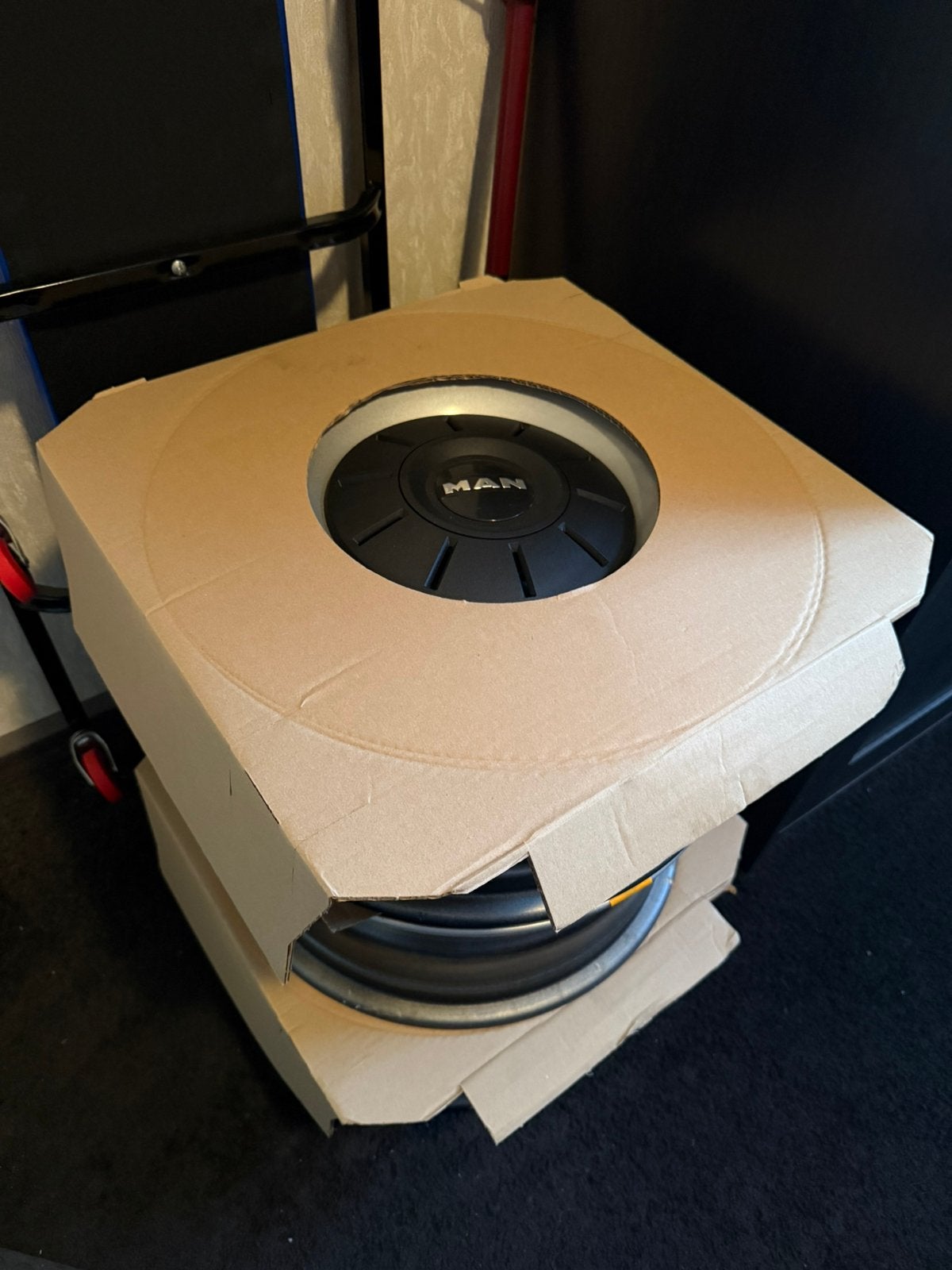 4x NIEUWE originele MAN 16 inch stalen velgen – 6x205 – ET60, Ophalen, Geen, Nieuw, Remmen en Aandrijving
