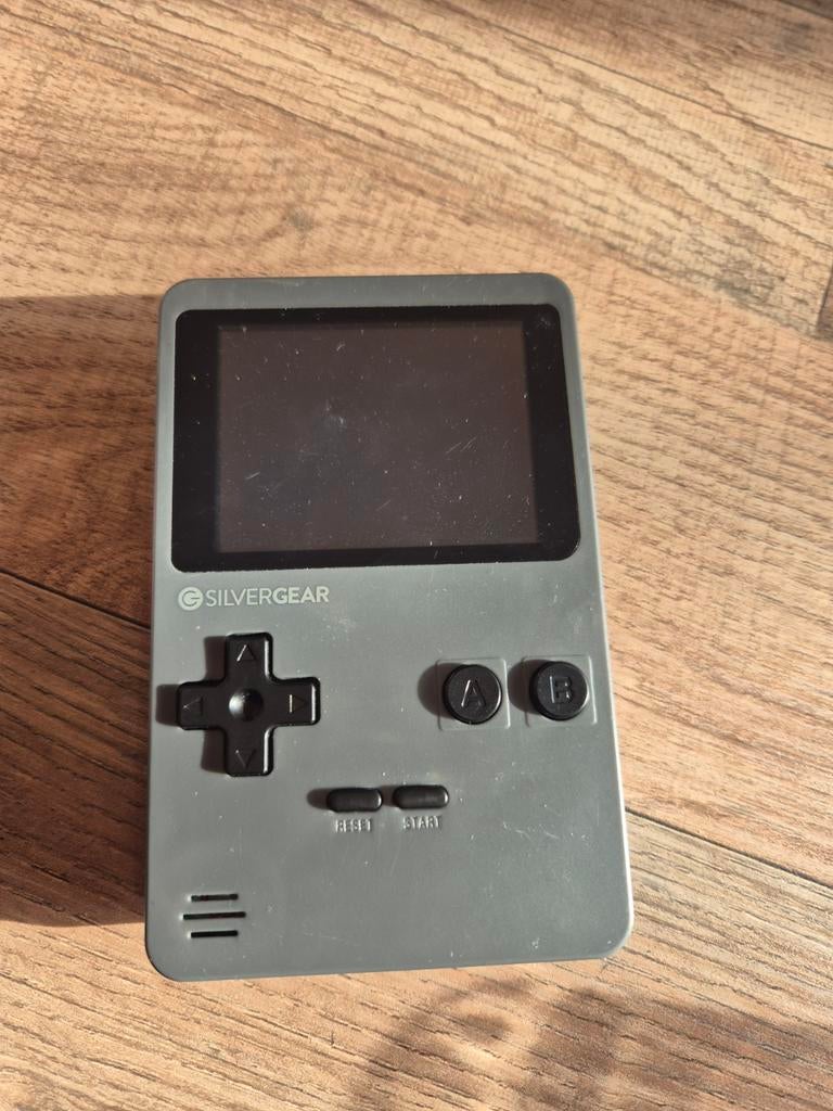 Silvergear Retro Gaming Handheld Console, Ophalen, Overige merken, Gebruikt