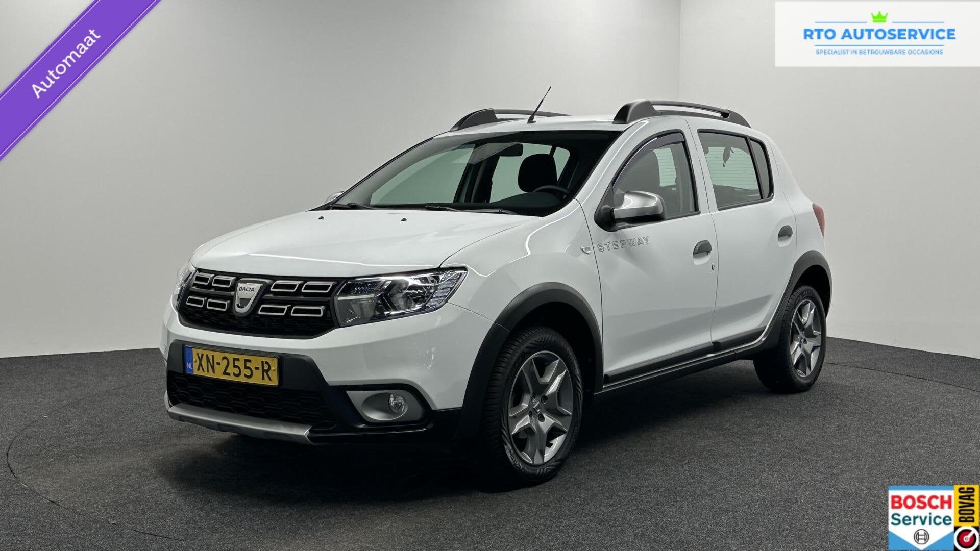 Dacia Sandero 0.9 TCe SL Stepway AUTOMAAT TREKHAAK AIRCO NAV, Auto's, 898 cc, Euro 6, Met garantie (alle), Leder en Stof