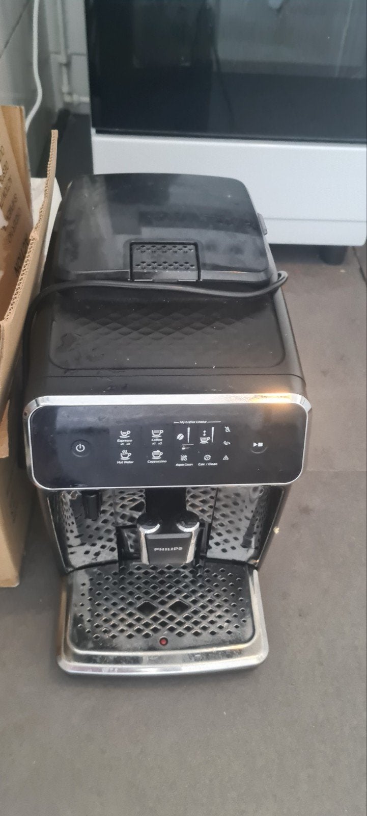 Philips koffiezetapparaat - werkt, maar lekt, Ophalen, Afneembaar waterreservoir, Gebruikt, Koffiemachine