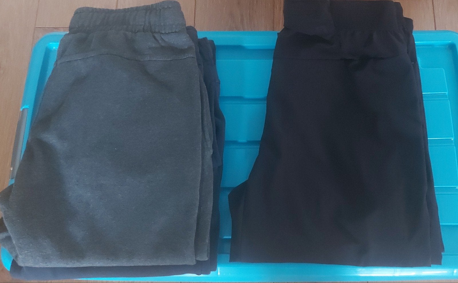 2 joggingbroeken en 2 sportbroeken maat M, Kleding | Heren, Maat 48/50 (M), Ophalen of Verzenden, Zo goed als nieuw, Crivit