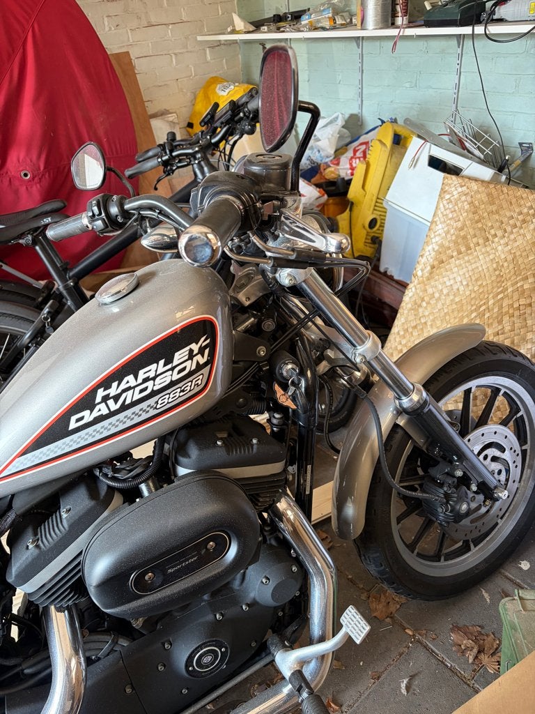 Harley Davidson Sportster 883R, Handvatverwarming, 2 cilinders, Occasion, Chopper