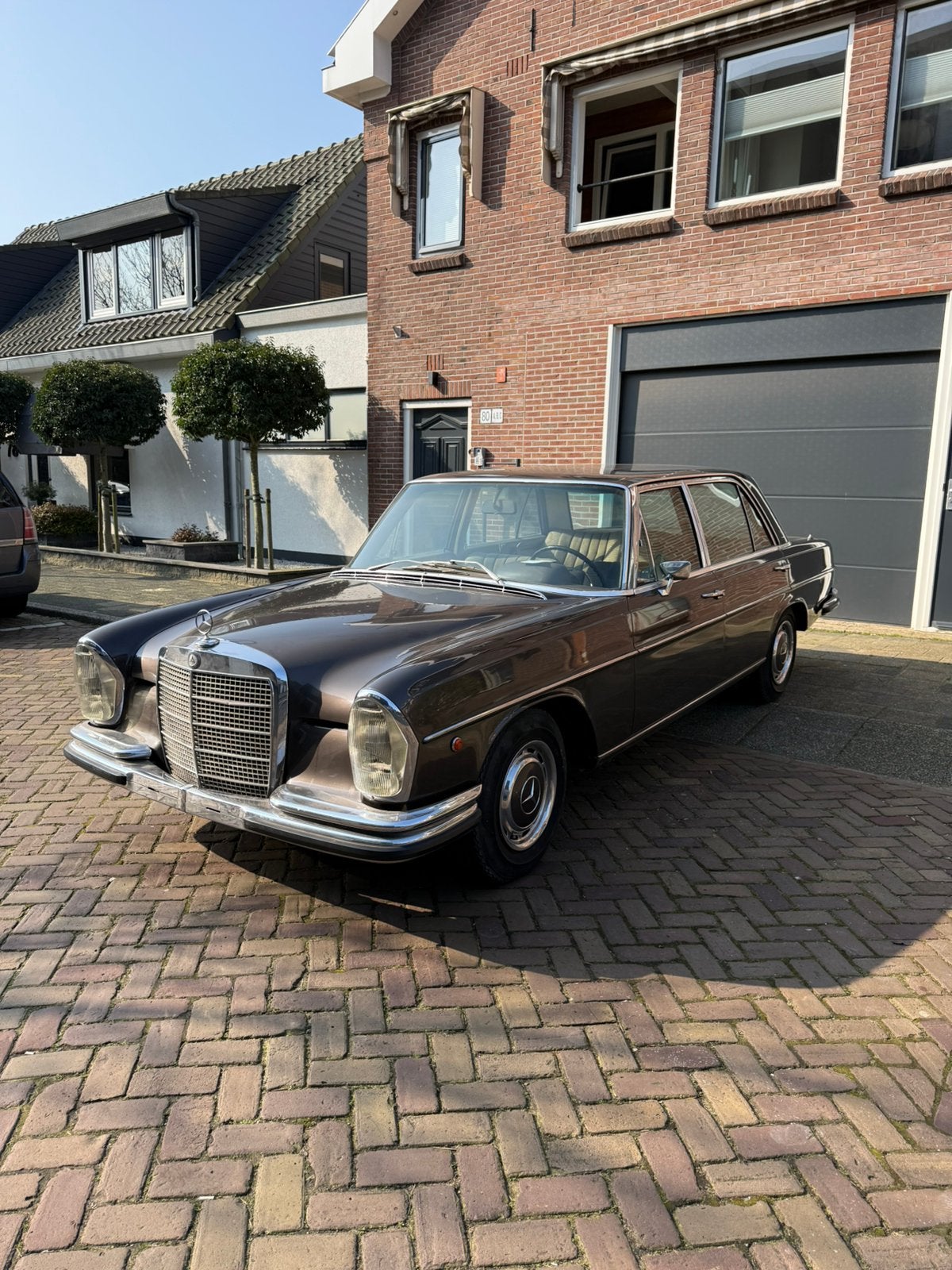 Mercedes-Benz 300 SEL 3.5 V8 W109, Auto's, Automaat, Achterwielaandrijving, Beige, Bruin