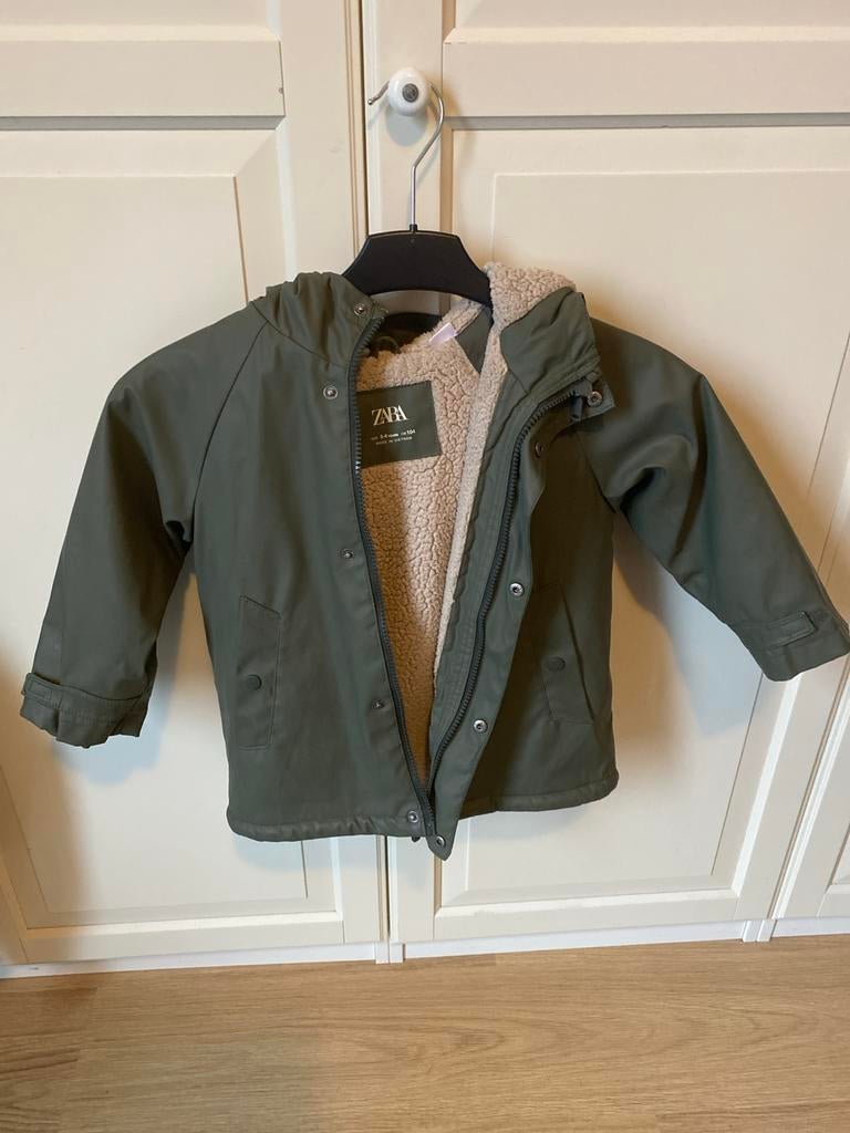 Zara regenjas met teddy voering maat 104 (3-4 jaar), Kinderen en Baby's, Kinderkleding | Maat 104, Ophalen of Verzenden, Gebruikt