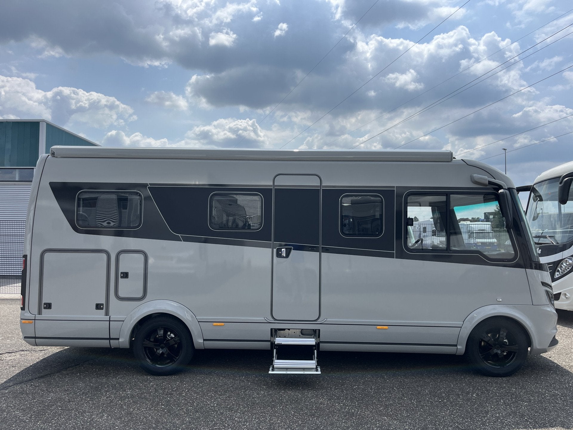 Caravans And Camping Niesmann+bischoff