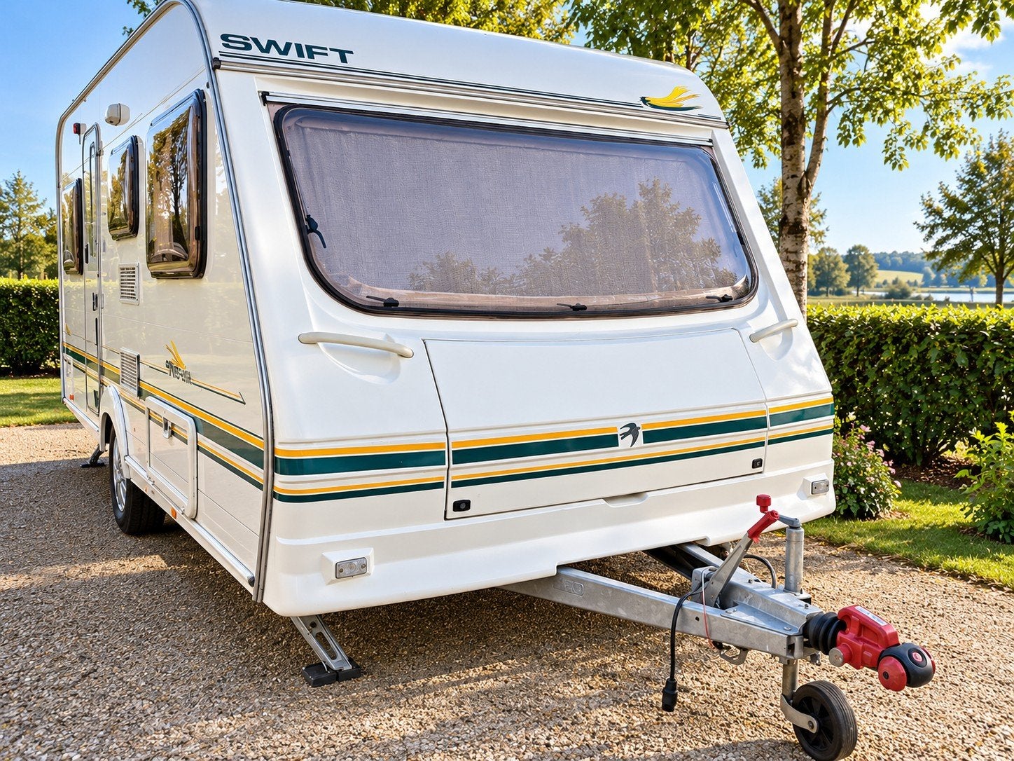 NIEUWSTAAT swift toscane 440 inc voortent,luifel  bj 2001