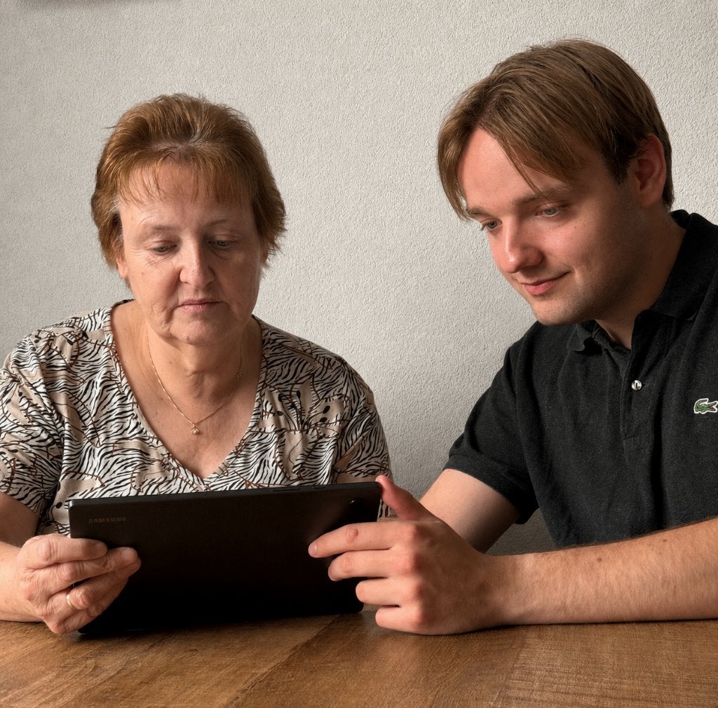 Hulp met laptop, printer, wifi en telefoon aan huis, Komt aan huis, Computerreparatie en Onderhoud