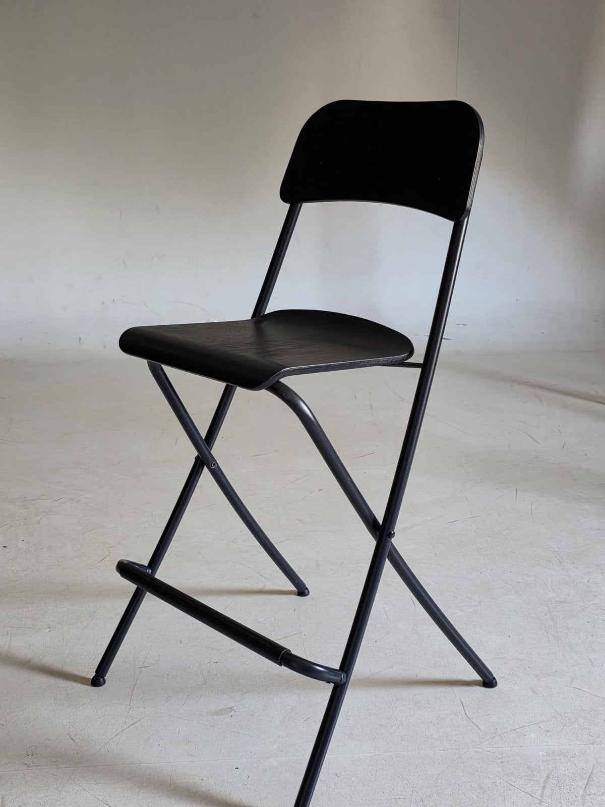 IKEA Franklin barkruk, zwart, opvouwbaar, Ophalen, Gebruikt, Met voetsteun, 60 tot 90 cm