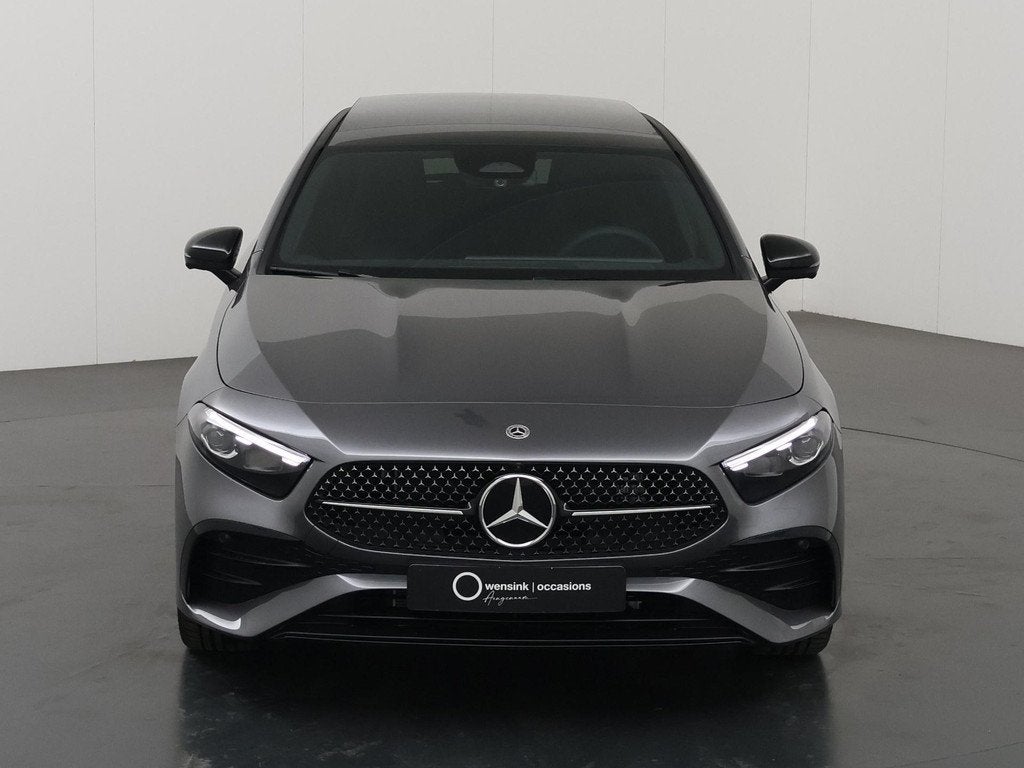 Mercedes-Benz A-Klasse 250e Business Solution AMG | Panorama, 4 cilinders, Plug-in hybride, Bedrijf, Nieuw