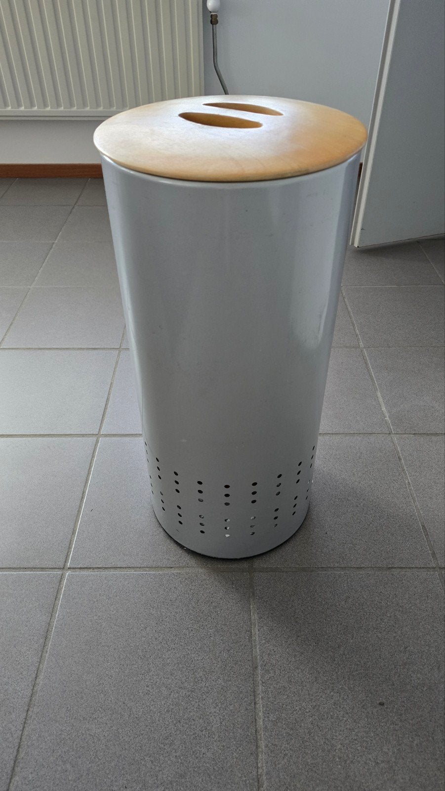 Brabantia wasmand, Ophalen
