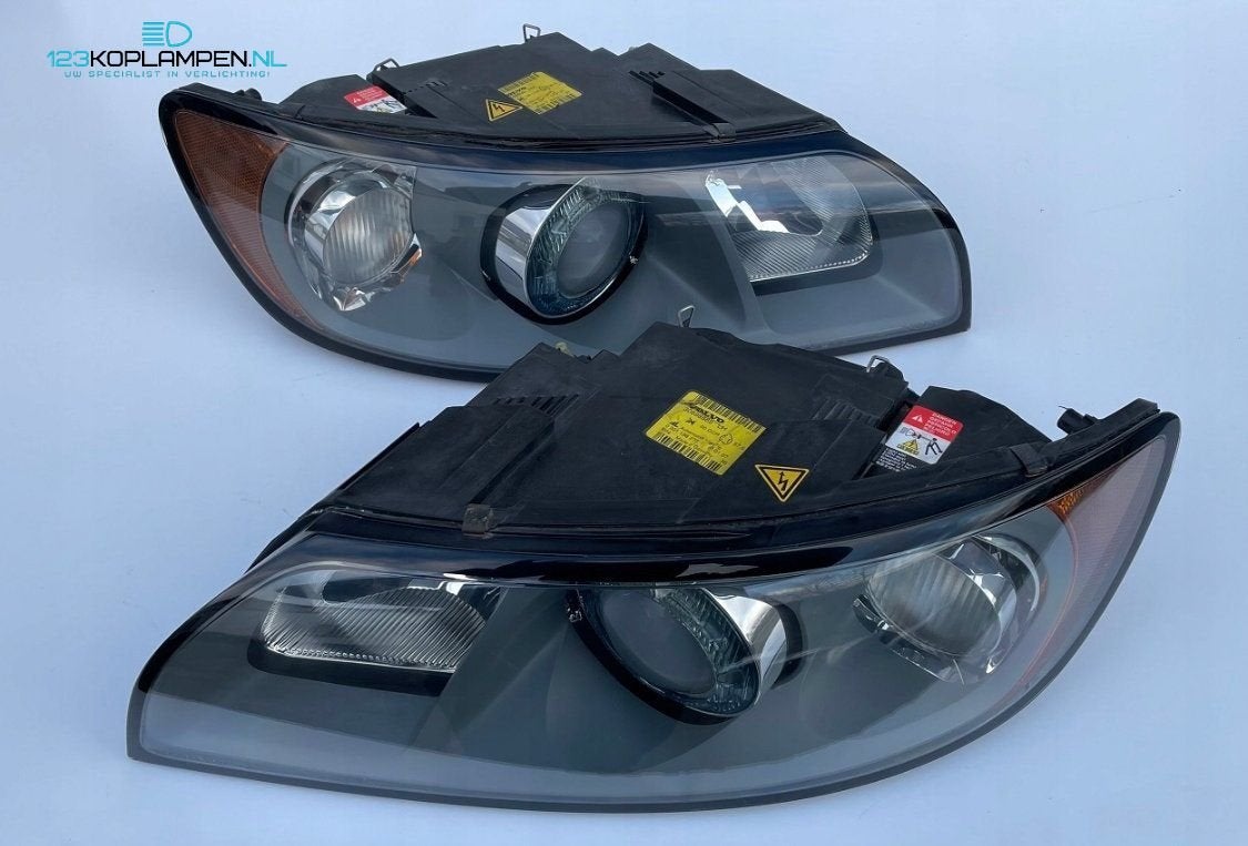 Volvo V40 S50 Bi Xenon koplamp links rechts, Gebruikt, -, -, Ophalen of Verzenden