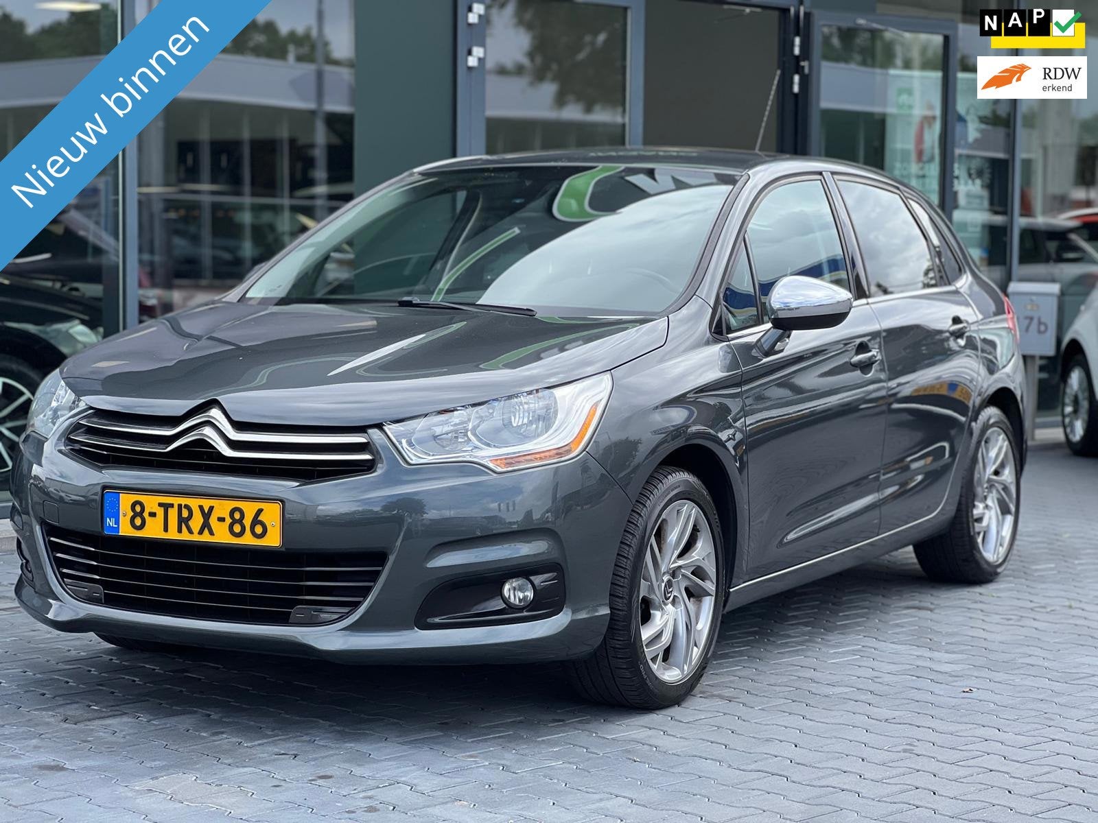 Citroen C4 1.2 PURETECH EXCLUSIVE 5DRS AIRCO LMV, Auto's, Citroën, Voorwielaandrijving, Stof, Euro 6, 1199 cc
