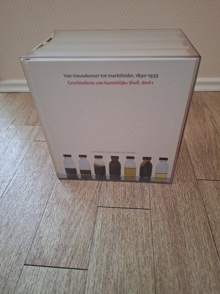 Boekenset in houder: Geschiedenis van de Koninklijke Shell, Boeken, 20e eeuw of later, Overige gebieden, Nieuw, Ophalen of Verzenden