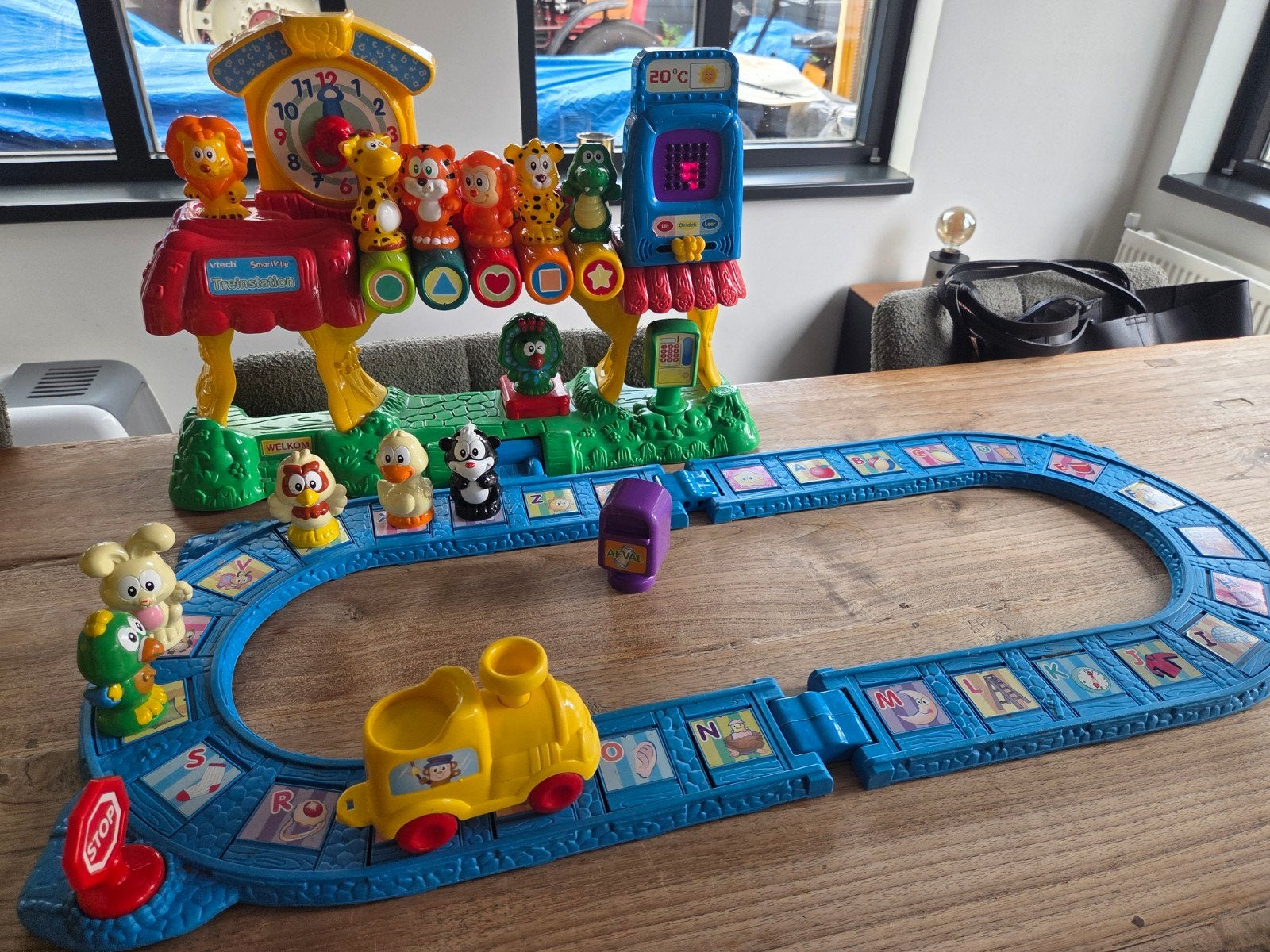 VTech SmartVille Treinstation met Dieren en Trein, Ophalen, Gebruikt, Ontdekken, Met geluid