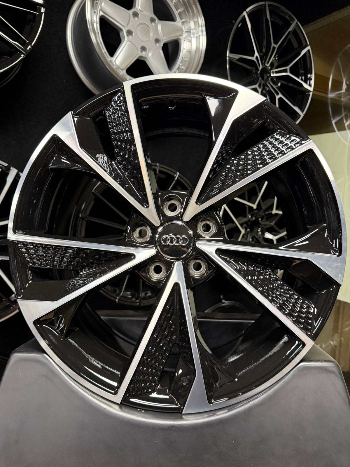 18 inch velgen voor Audi RS7 look 5x112 A3 A4 A6 Q2 Q3 VW