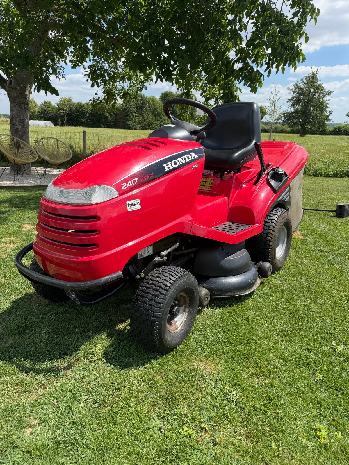 Zitmaaier Honda 2417 V-Twin, Tuin en Terras, Ophalen, Cirkelmaaier, Gebruikt, Opvangbak