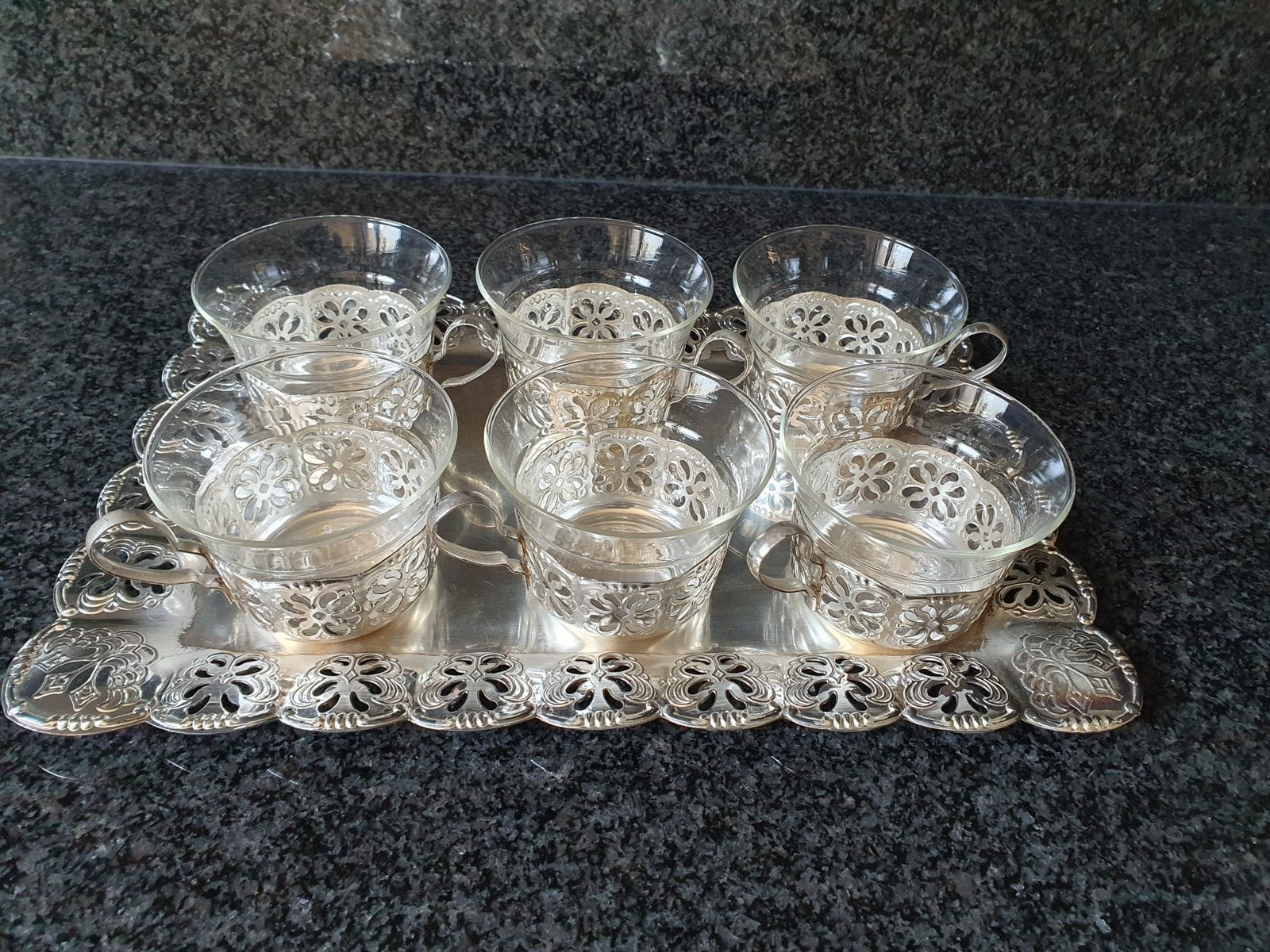 Vintage theeservies met zilveren houders en dienblad, Ophalen, Zilver