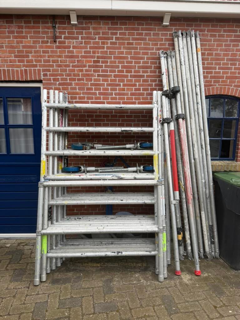 ALUMINIUM ROLSTEIGER, Doe-het-zelf en Verbouw, Steigers, Ophalen, Zo goed als nieuw, Rolsteiger of Kamersteiger, 5 meter of hoger