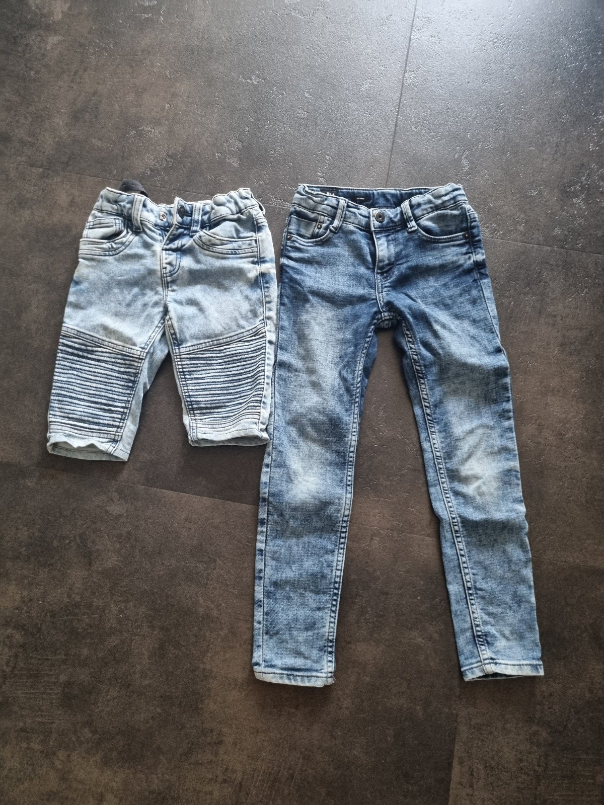 Spijkerbroeken en korte broek - maten 116 en 122, Broek, Gebruikt, Ophalen of Verzenden, JM, Palomino