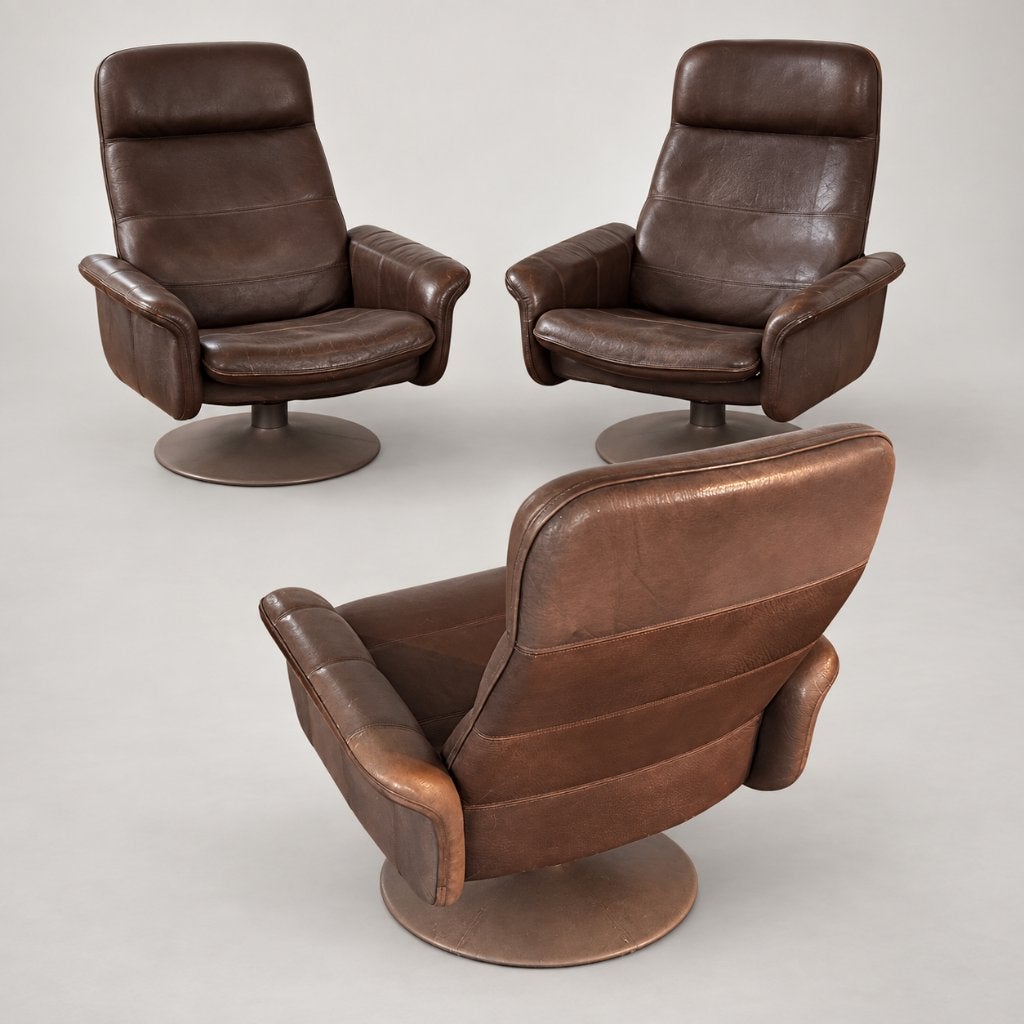 Fauteuils-4 Stuks (1 Fauteuil+ottoman voetenbankje verkocht), Ophalen, Gebruikt, 75 tot 100 cm, Leer