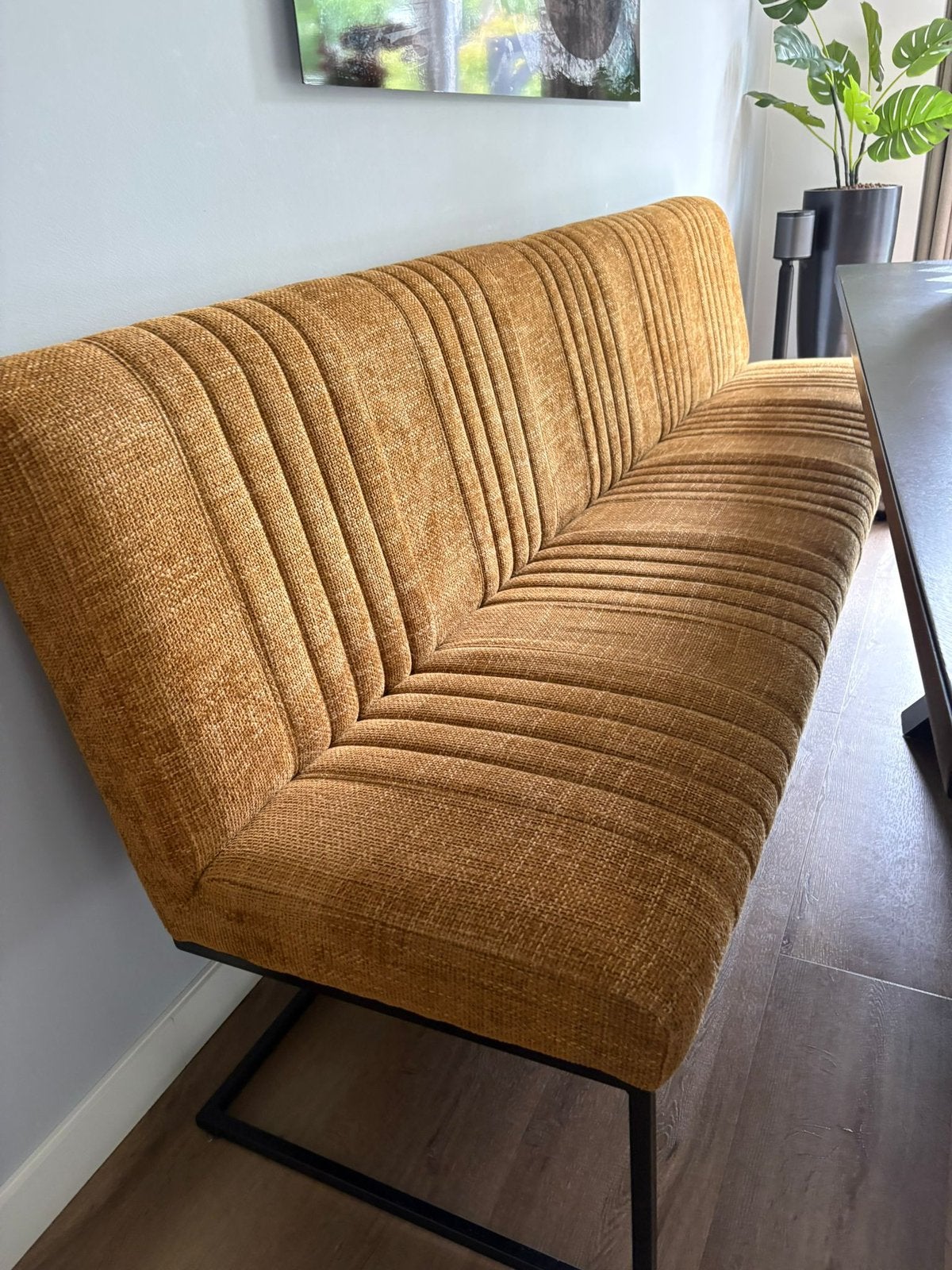 Vintage eettafel bank oker geel, Huis en Inrichting, Banken | Sofa's en Chaises Longues, Zo goed als nieuw, Tweepersoons, 75 tot 100 cm