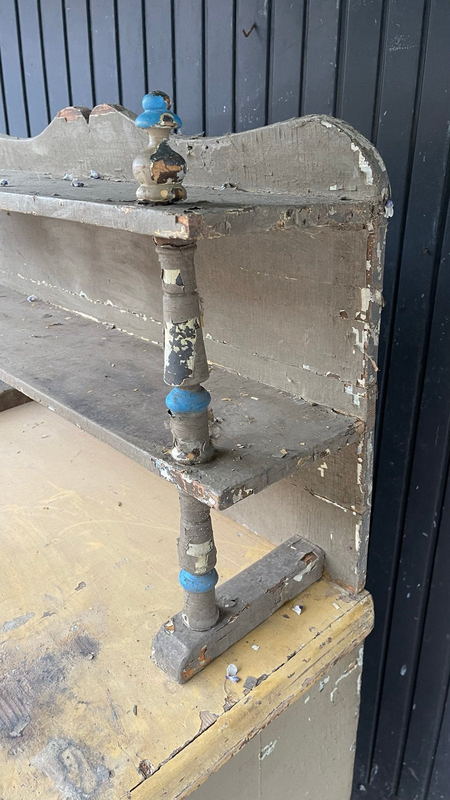 Foto 8 van BARNFIND: brocante kast/keukenkast/buffetkast/servieskast