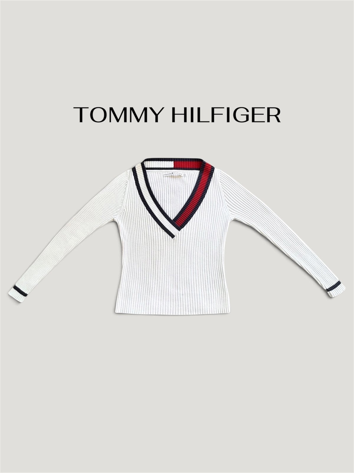 Tommy Hilfiger V-hals trui wit met strepen, Kleding | Dames, Truien en Vesten, Ophalen of Verzenden, Zo goed als nieuw, Maat 36 (S)