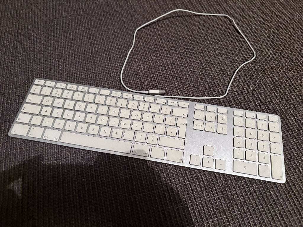 Apple Keyboard met numeriek toetsenblok (A1243), Computers en Software, Gebruikt, Ophalen of Verzenden, Qwerty, Apple