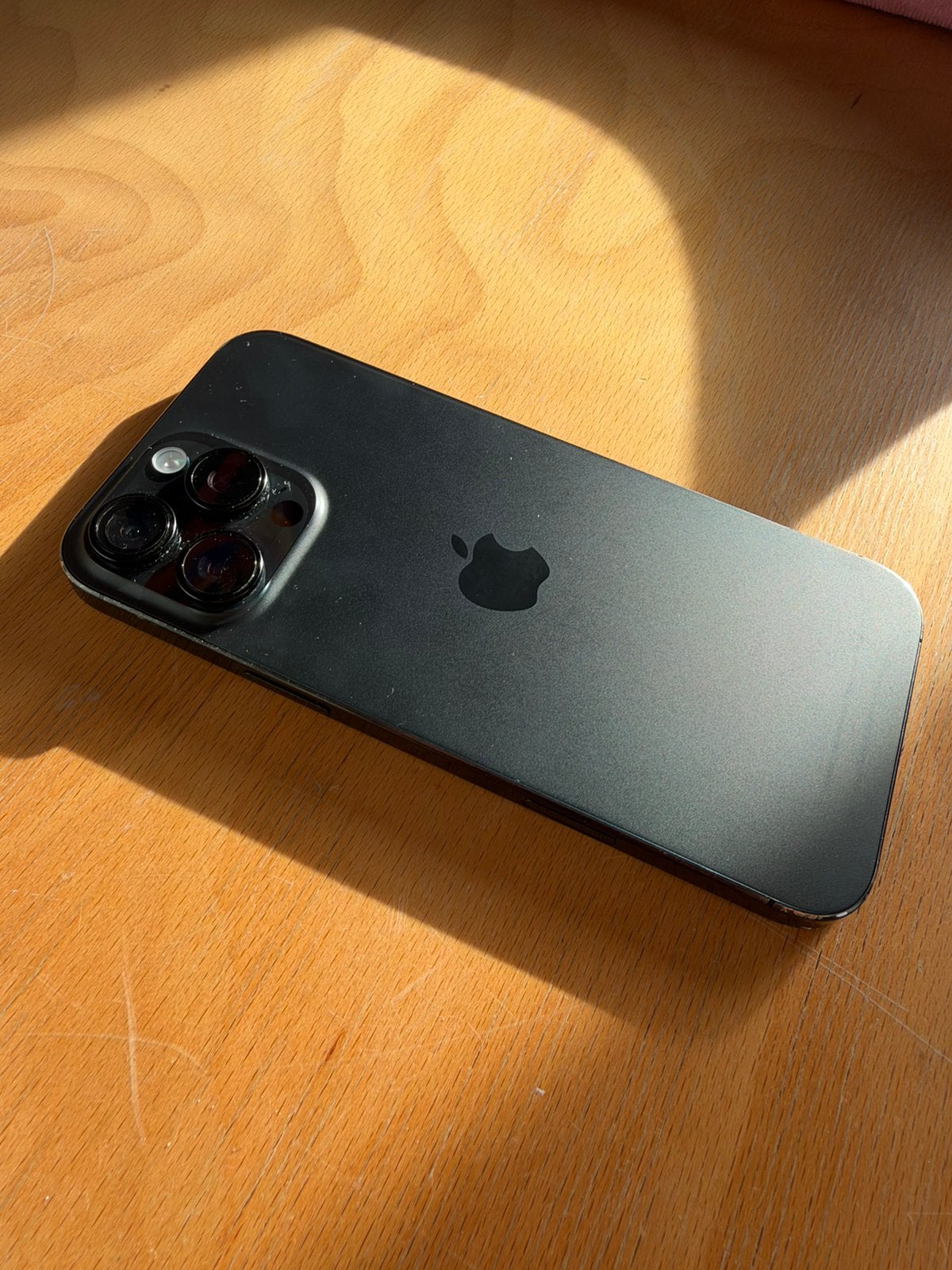 Iphone 16 pro max 256gb zwart 90% batterijconditie