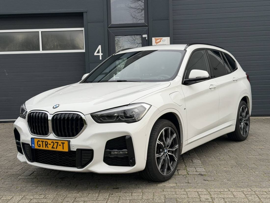 BMW X1 - xDrive25e High Executive, Auto's, Gebruikt, Euro 6, Leder, Hybride Elektrisch/Benzine