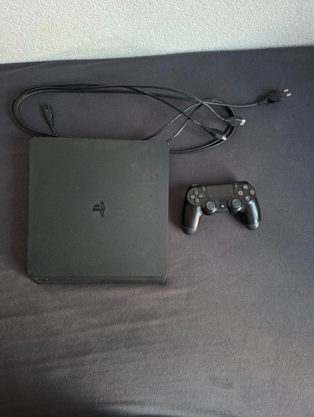 PlayStation 4 - Zeer nette staat, schoongemaakt + GTA V, Ophalen, Met 1 controller, Original, 500 GB