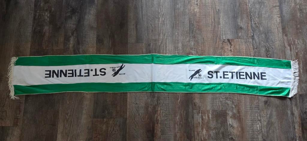 Sjaal St Etienne, Ophalen of Verzenden, Zo goed als nieuw, Buitenlandse clubs, Vaantje of Sjaal
