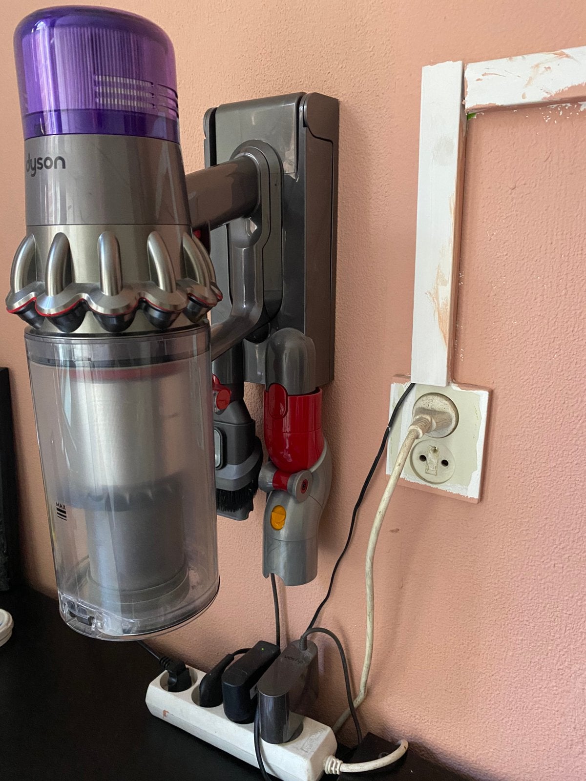 Dyson, Witgoed en Apparatuur, Stofzuigers, Ophalen of Verzenden, Zo goed als nieuw, Dyson, Geschikt voor tapijt