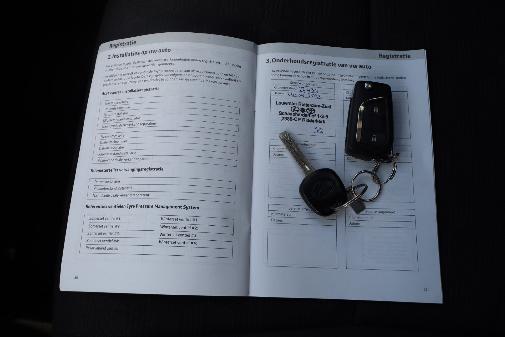 Toyota Yaris 1.5 Hybrid 115 Active Nederlandse auto/Apple ca, Gebruikt, 49 €/maand, Bedrijf, 26 km/l