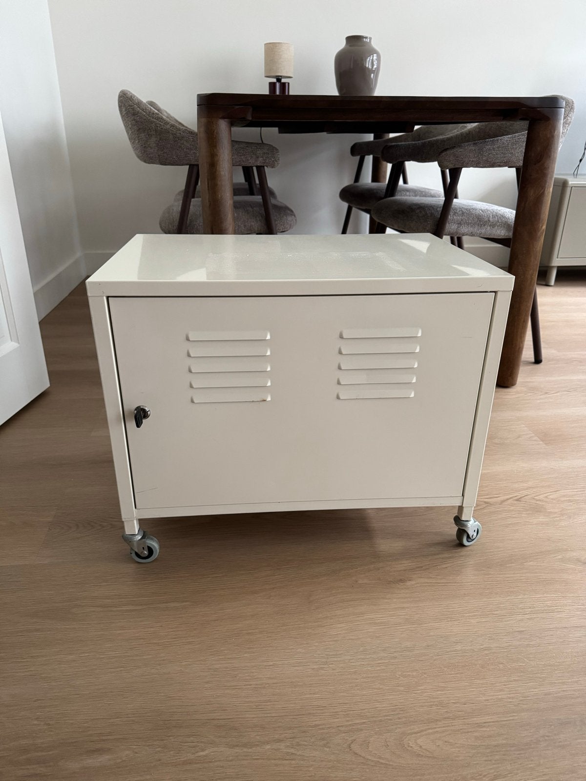 IKEA PS tv meubel op wielen - crème/wit, Ophalen, Gebruikt, 50 tot 100 cm, Minder dan 100 cm