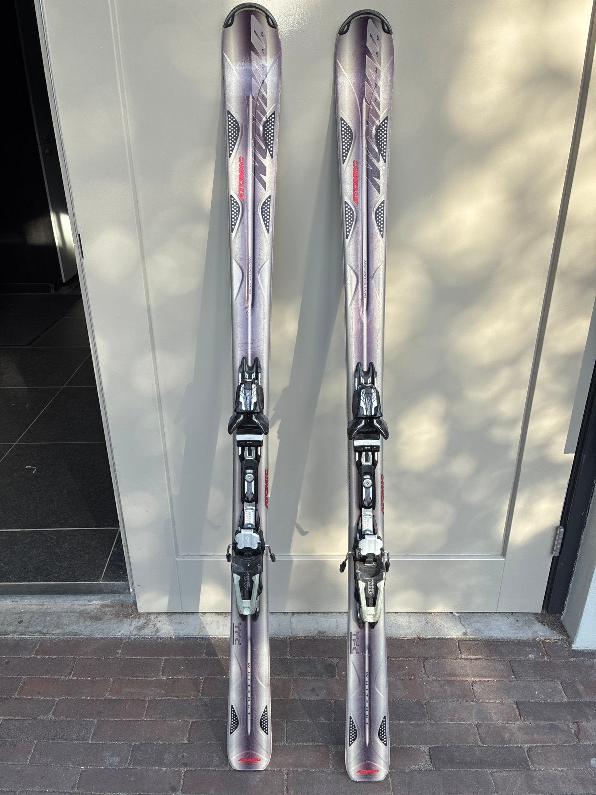 Atomic Whiteout Ski's 164 cm, Ophalen, 160 tot 180 cm, Gebruikt, Atomic
