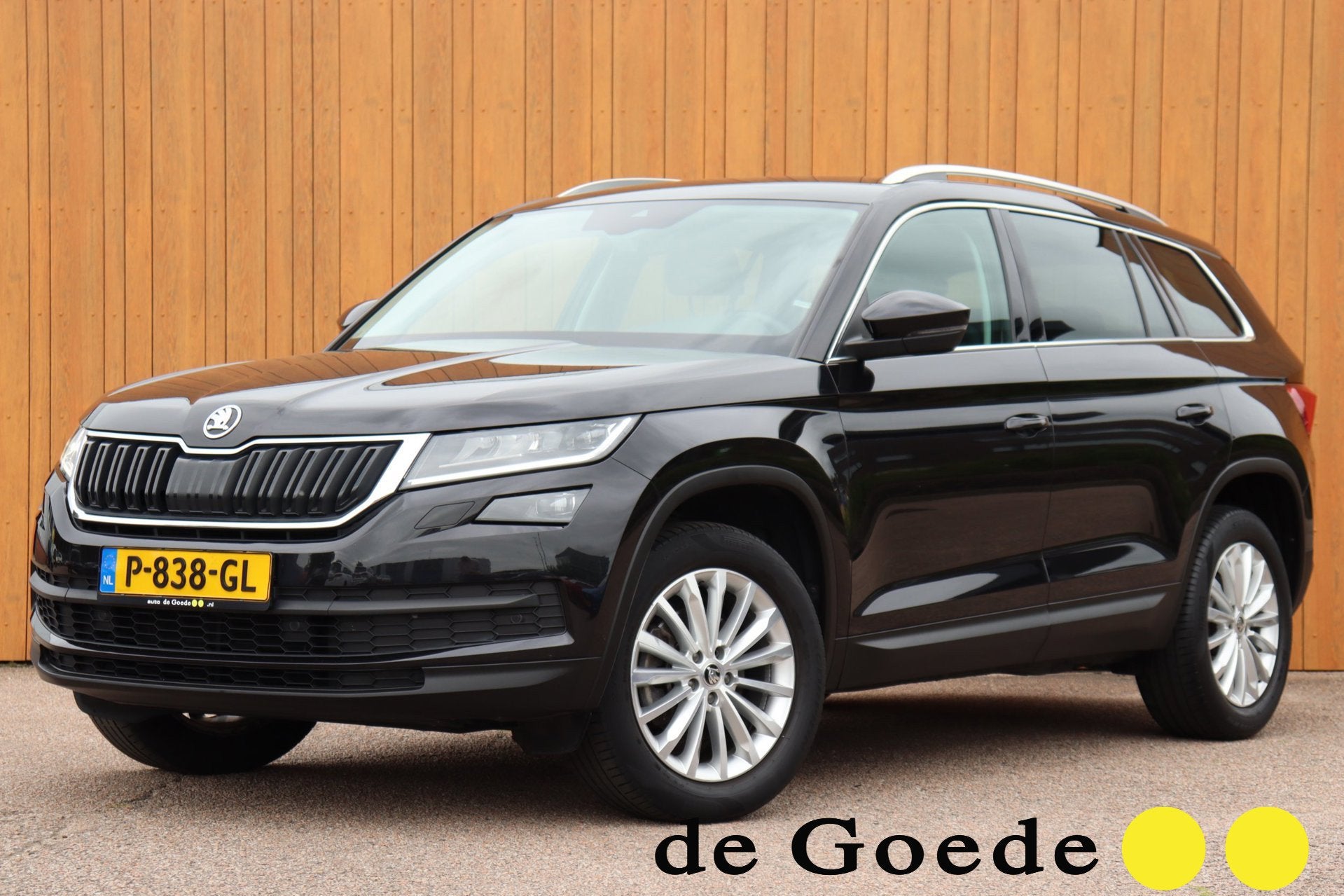 Skoda Kodiaq 1.5 TSI Bus.Ed. Plus 7persoons el.klep+trekhaak, 12 maanden, 4 cilinders, Zwart, 1524 kg