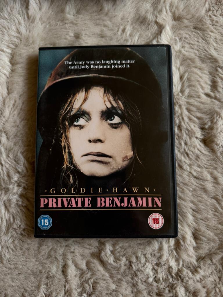 Private Benjamin, Vanaf 16 jaar, Ophalen of Verzenden, Zo goed als nieuw