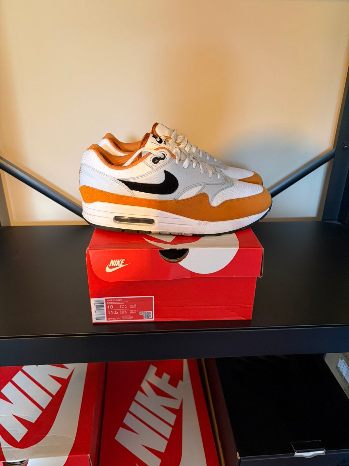 Nike air max 1 monarch maat 44, Ophalen of Verzenden, Zo goed als nieuw, Overige kleuren