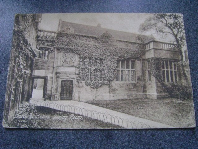 oude ansichtkaart  sherbourne school dining room, Ophalen of Verzenden, Voor 1920