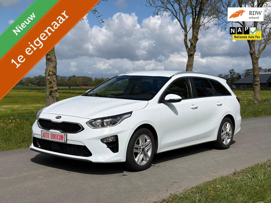 Kia Ceed Sportswagon 1.0 T-GDi DynamicLine, 1E EIGENAAR, Auto's, Voorwielaandrijving, Gebruikt, Leder en Stof, Wit