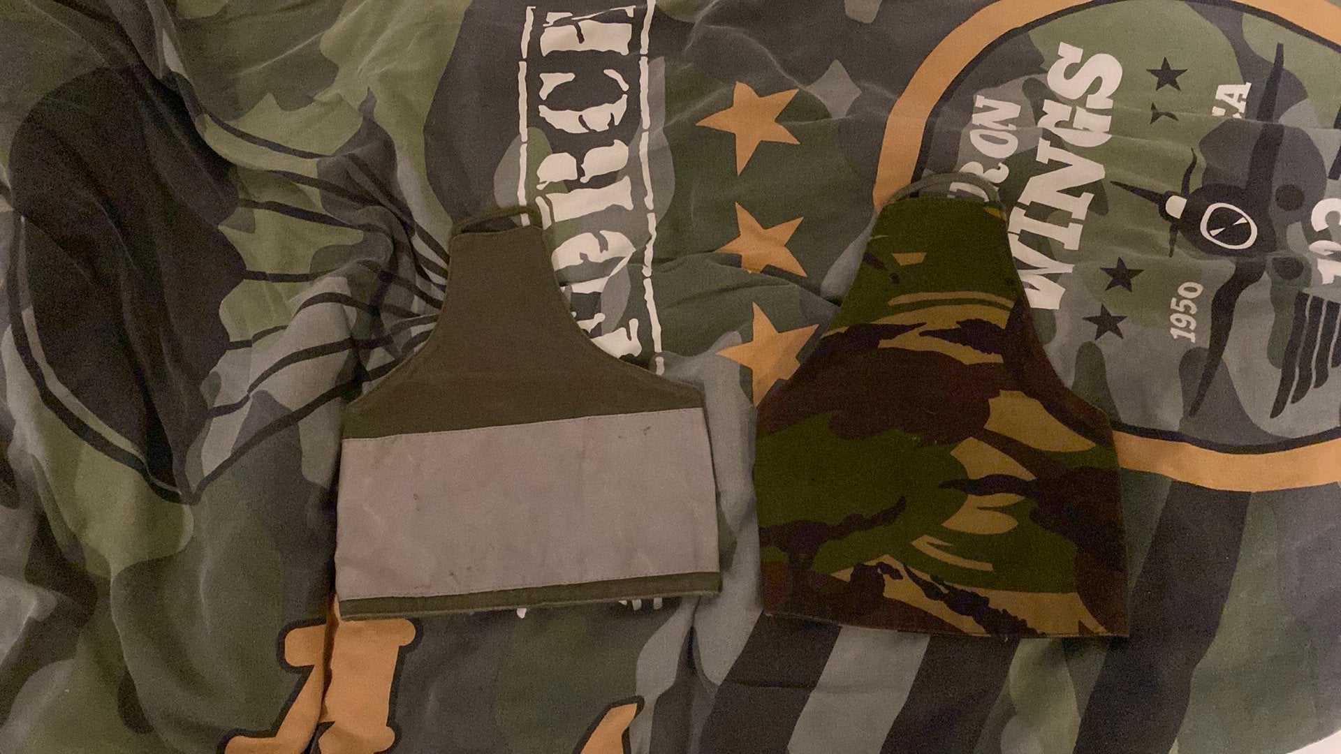 KL schouderbanden, Verzamelen, Militaria | Algemeen, Ophalen of Verzenden, Landmacht, Nederland, Embleem of Badge
