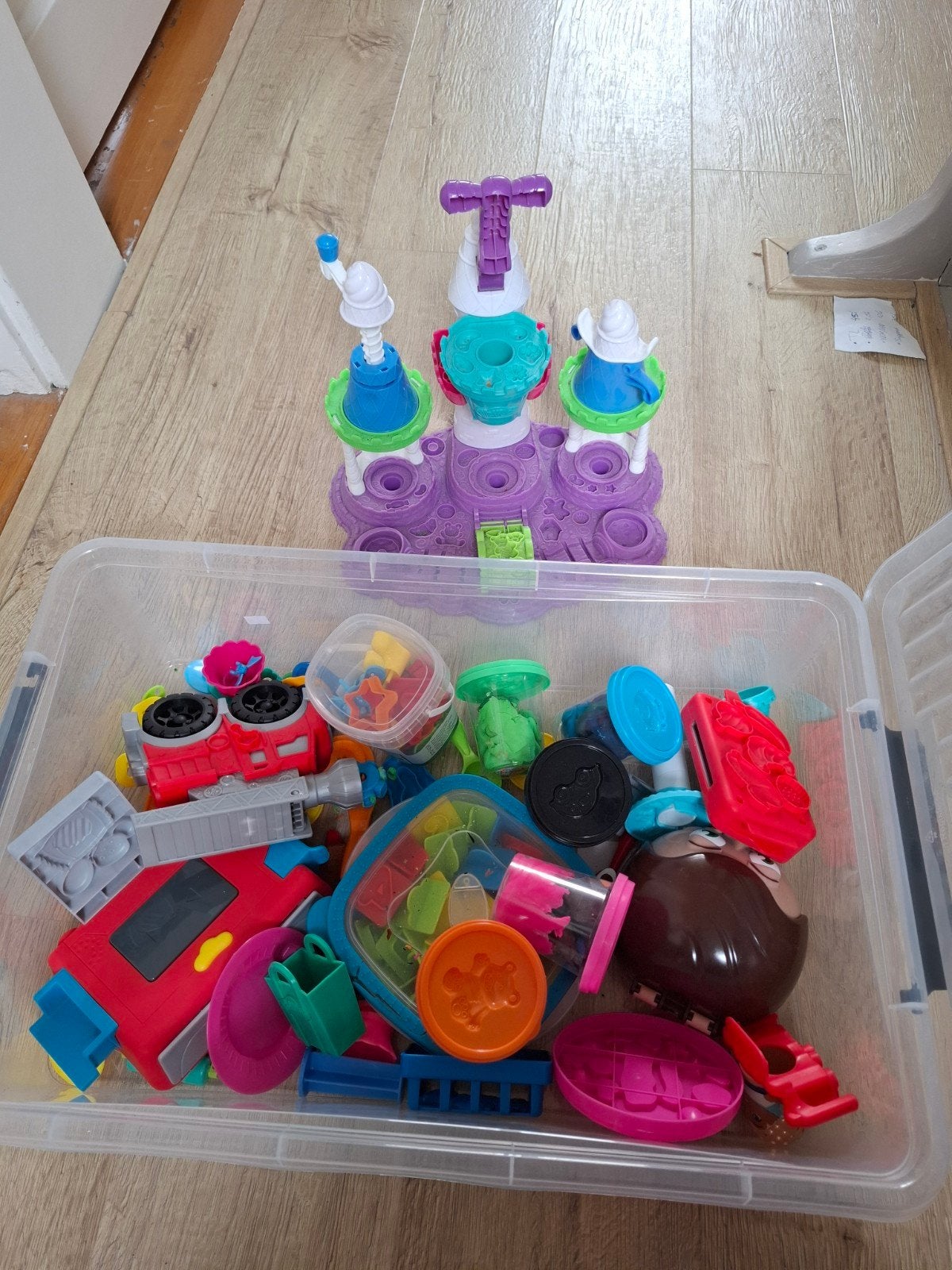 Grote doos vol Play-Doh klei en accessoires, Kinderen en Baby's, Ophalen