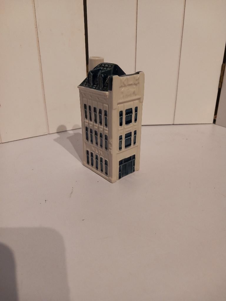 KLM huisje nr 75 en nr 67., Ophalen of Verzenden, Gebruikt, 61 t/m 80