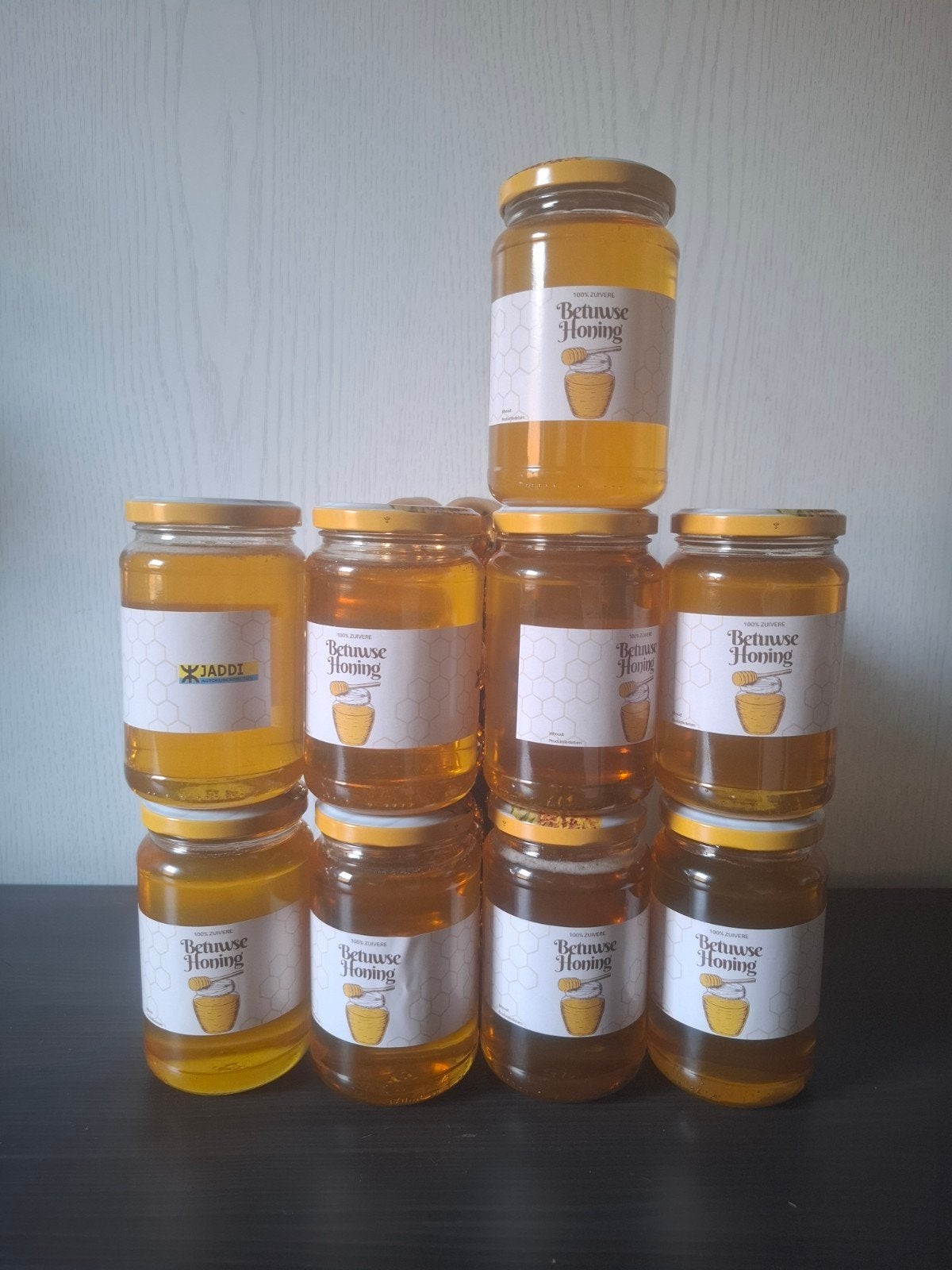 Pure honing uit de Betuwe, Ophalen