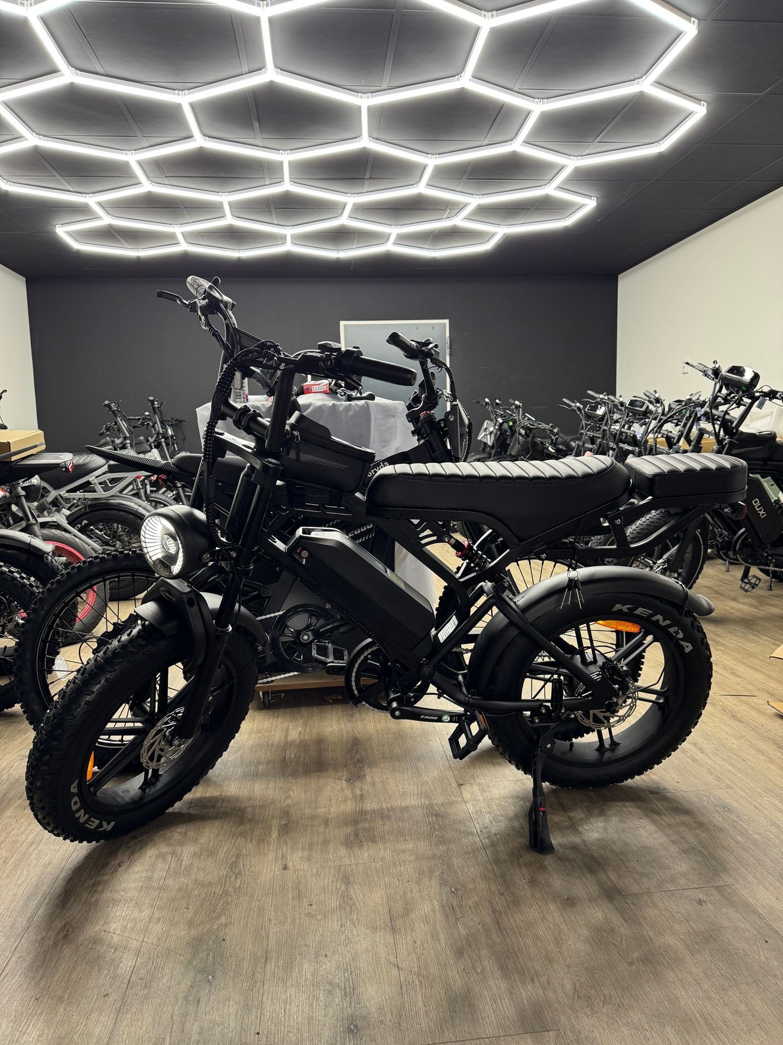 Fatbike V20 Pro + accesoires Nieuw | Garantie | Onderhoud, Overige merken, -, -, Nieuw